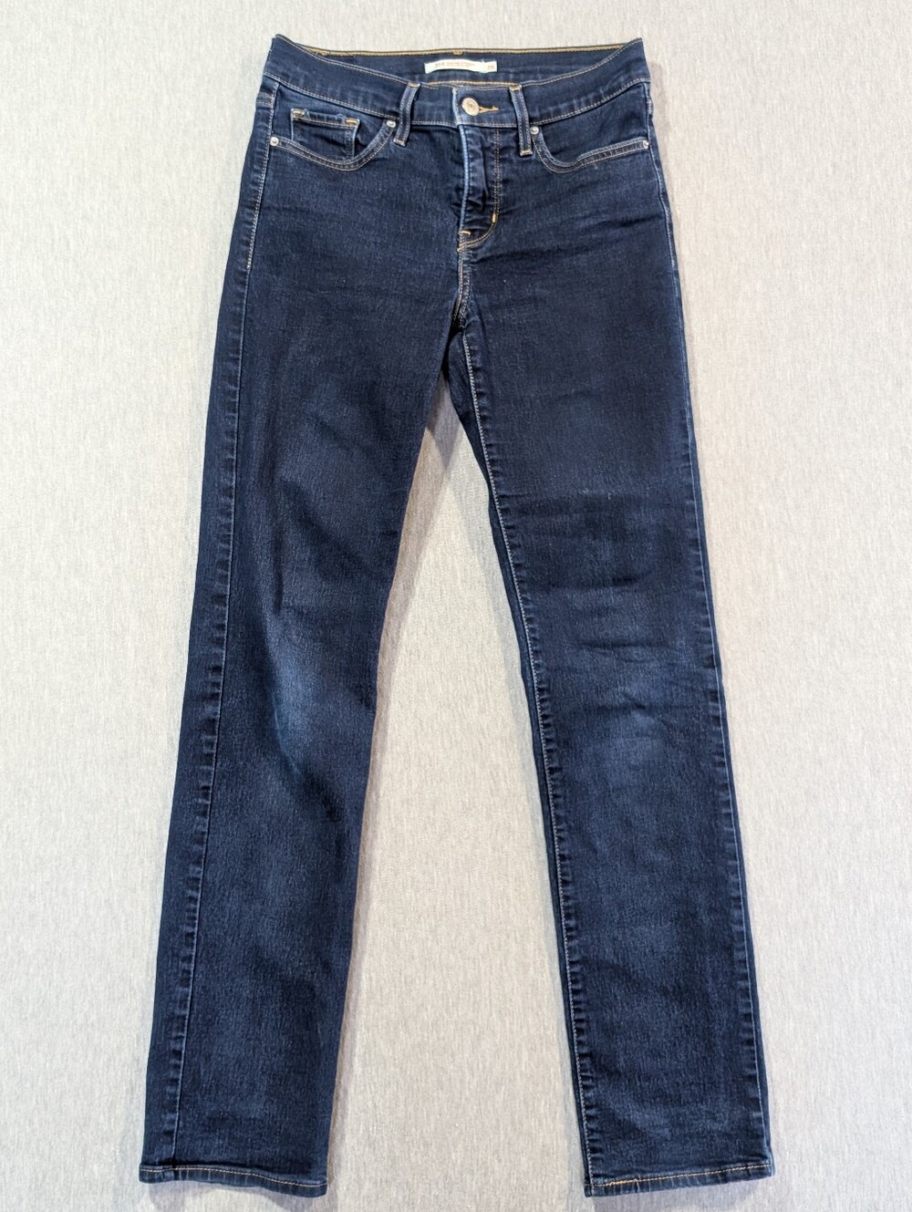 Levi's 314 Shaping Straight Leg Jeans Women's 26 X 32 Dark Wash Blue